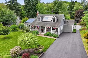 116 Chestnut Dr, New Windsor, NY 12553 - Photo 2