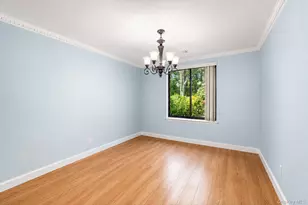140 Golf Ln, Medford, NY 11763 - Photo 6