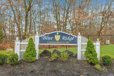 140 Golf Lane, Medford, NY 11763 - Photo 40