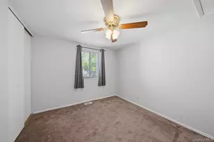 140 Golf Ln, Medford, NY 11763 - Photo 14