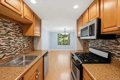 140 Golf Lane, Medford, NY 11763 - Photo 10
