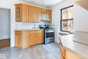 3215 Netherland Ave, Bronx, NY 10463 - Photo 10