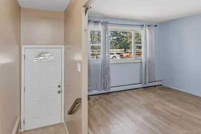 2620 Gerritsen Avenue, Brooklyn, NY 11229 - Photo 2