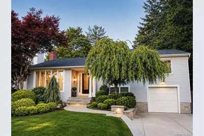 5 Eaton Road, Syosset, NY 11791 - Photo 1