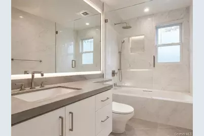 5 Eaton Road, Syosset, NY 11791 - Photo 16