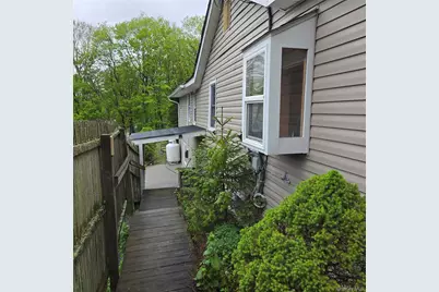 17 Randall Plaza, Port Jervis, NY 12771 - Photo 10