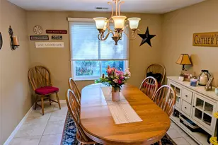 785 Blue Ridge Dr, Medford, NY 11763 - Photo 4