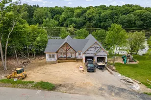 86 Shore Blvd, Slate Hill, NY 10973 - Photo 2