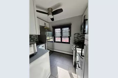 55 Tulip Avenue #B5-5, Floral Park, NY 11001 - Photo 2