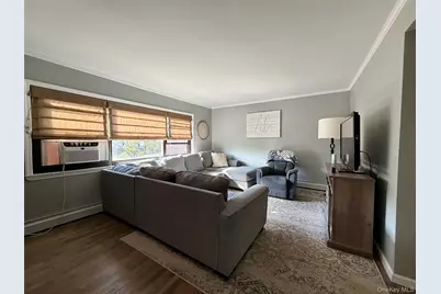 55 Tulip Avenue #B5-5, Floral Park, NY 11001 - Photo 4