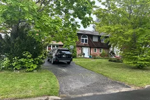 223 Sherry St, East Islip, NY 11730 - Photo 2