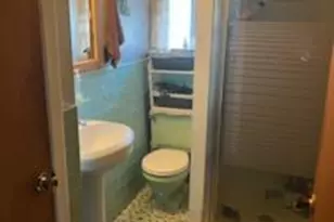 140 Texas St, Lindenhurst, NY 11757 - Photo 6