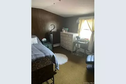 140 Texas Street, Lindenhurst, NY 11757 - Photo 8