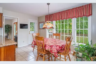 40 Hanson Lane, New Rochelle, NY 10804 - Photo 10