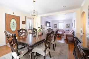 56 Dail St, New Hyde Park, NY 11040 - Photo 6
