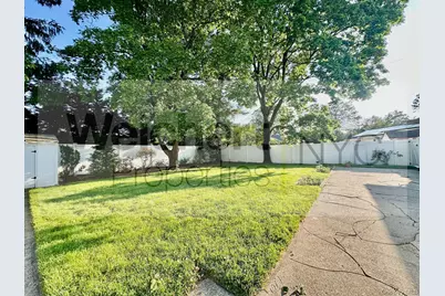 211 W 22nd, Huntington Station, NY 11746 - Photo 2