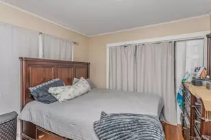 237 Rhodes Ave, Hempstead, NY 11550 - Photo 12