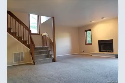 256 Heritage Lane, Monroe, NY 10950 - Photo 6
