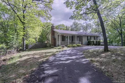 18 Southside Drive, Monroe, NY 10950 - Photo 2