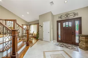 164 Pace Dr S, West Islip, NY 11795 - Photo 10