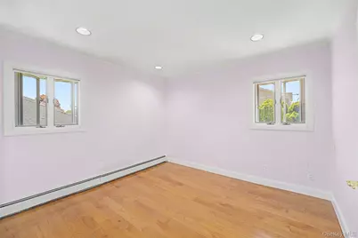 15 Hillvale Road, Syosset, NY 11791 - Photo 10