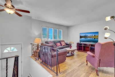 86 Paris Court, West Islip, NY 11795 - Photo 6