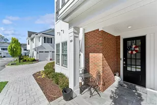 1001 Mill Creek N, Roslyn, NY 11576 - Photo 4