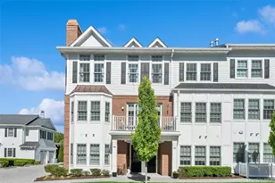 1001 Mill Creek N, Roslyn, NY 11576 - Photo 2