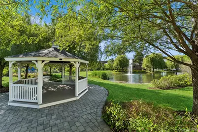 1001 Mill Creek N, Roslyn, NY 11576 - Photo 36