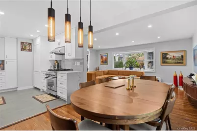 60 Longview Drive, Scarsdale, NY 10583 - Photo 6