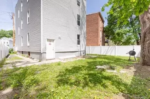 106 Winnikee Ave, Poughkeepsie, NY 12601 - Photo 18