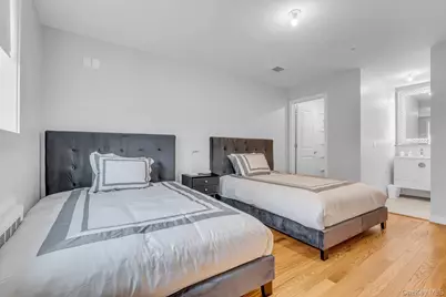 182 Blauvelt Road, Monsey, NY 10952 - Photo 20