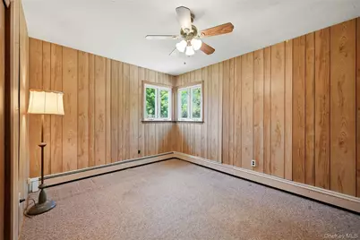98 Evergreen Avenue, Bethpage, NY 11714 - Photo 20