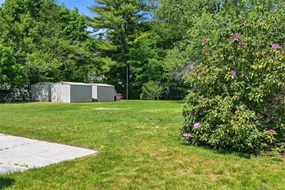 98 Evergreen Avenue, Bethpage, NY 11714 - Photo 24