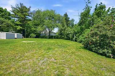 98 Evergreen Avenue, Bethpage, NY 11714 - Photo 4