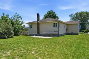 98 Evergreen Ave, Bethpage, NY 11714 - Photo 26