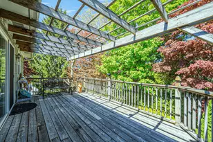 2 Rainbow Ln, East Moriches, NY 11940 - Photo 24