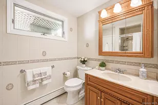 2 Rainbow Ln, East Moriches, NY 11940 - Photo 12