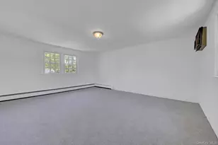 771 Maple Pl, West Hempstead, NY 11552 - Photo 16
