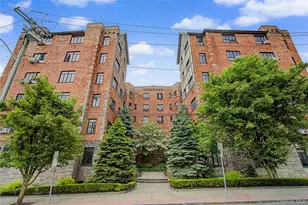 45 Pondfield Rd, Bronxville, NY 10708 - Photo 4