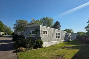 1964 River, Calverton, NY 11933 - Photo 2