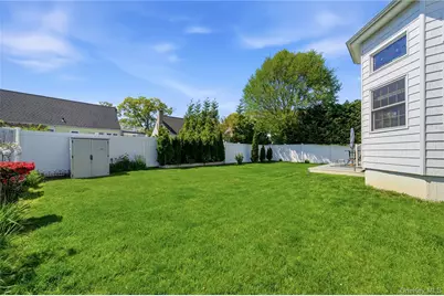 228 Atlantic Avenue, Massapequa Park, NY 11762 - Photo 36