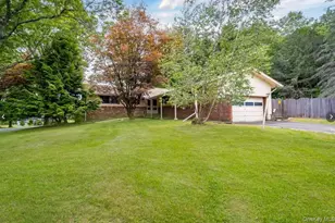 36 Lakeland Dr, South Fallsburg, NY 12779 - Photo 2