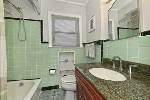548 Stratford Rd, West Hempstead, NY 11550 - Photo 20