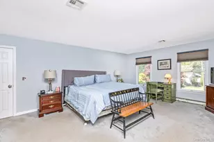 41 Astor Ave, Saint James, NY 11780 - Photo 14