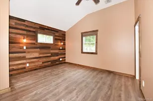 1056 Ocean Ave, Bay Shore, NY 11706 - Photo 14
