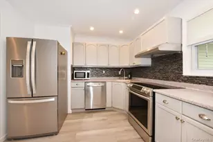 1056 Ocean Ave, Bay Shore, NY 11706 - Photo 10
