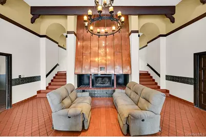 3 Granada Crescent #2, White Plains, NY 10603 - Photo 6