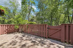 132 Birchwood Rd, Coram, NY 11727 - Photo 30