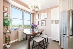 70-25 Yellowstone Blvd, Forest Hills, NY 11375 - Photo 18